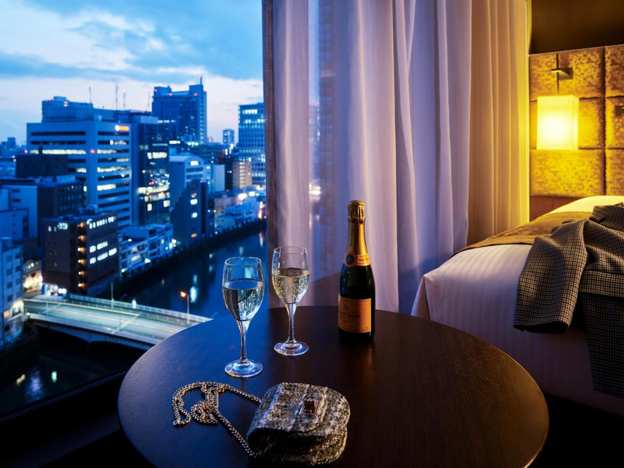 Mitsui Garden Hotel Osaka Premier Zewnętrze zdjęcie